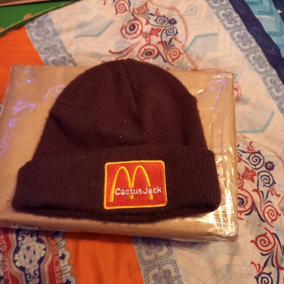 Hats - Picture 5 of 8